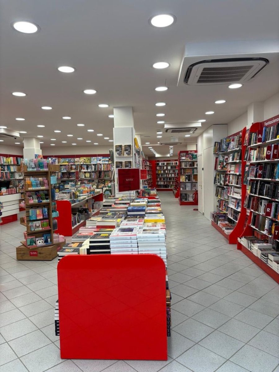 Galleria immagini Ubik