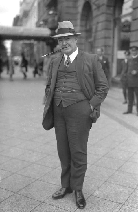 Wallace Edgar