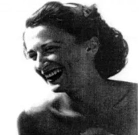 Adorno Luisa