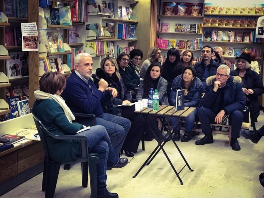 Galleria immagini Ubik