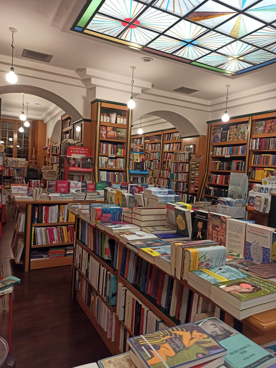 Galleria immagini Ubik