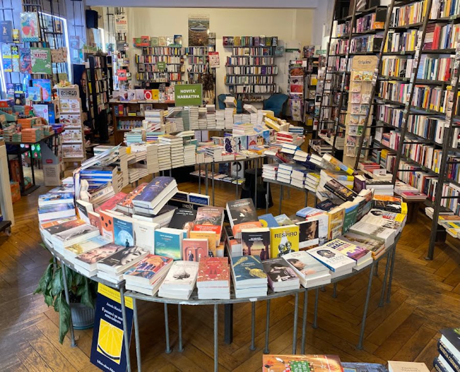 Copertina Ubik Torino Fontana