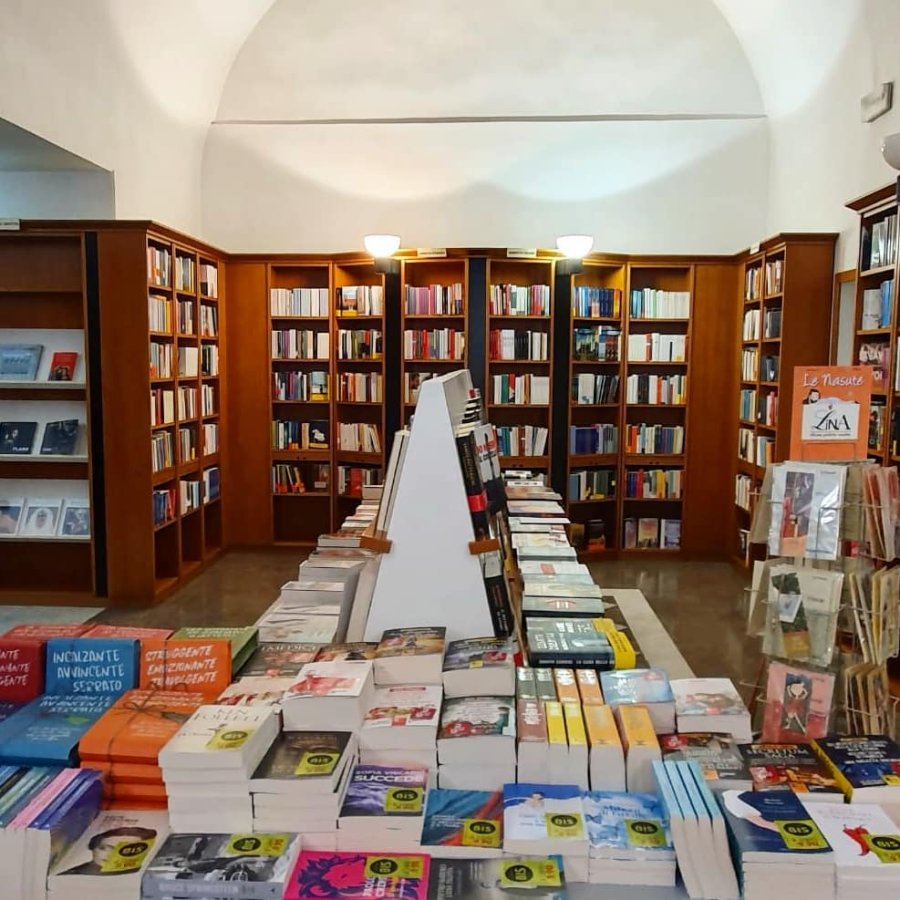 Galleria immagini Ubik