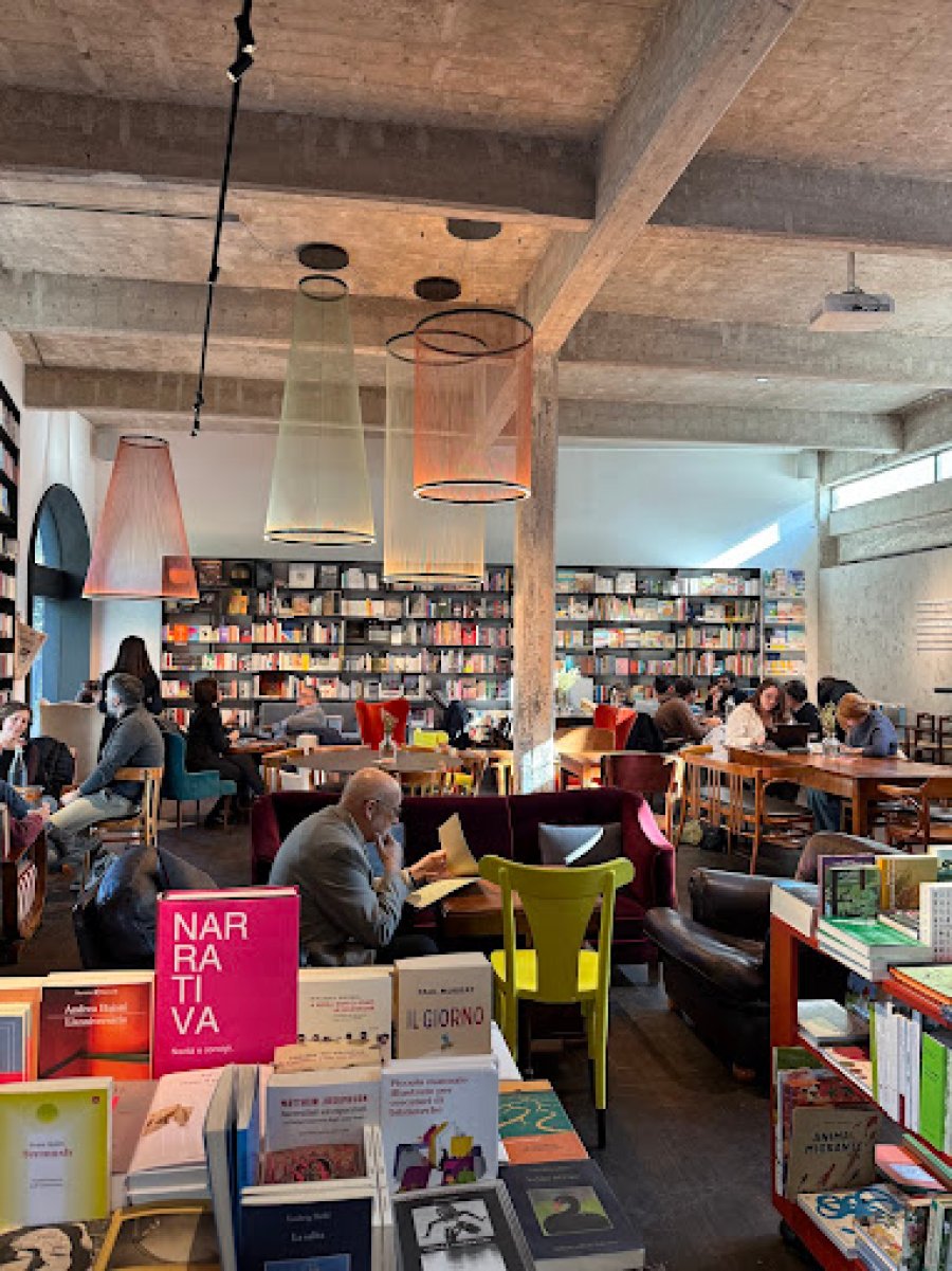 Galleria immagini Ubik