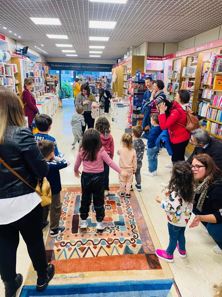 Galleria immagini Ubik