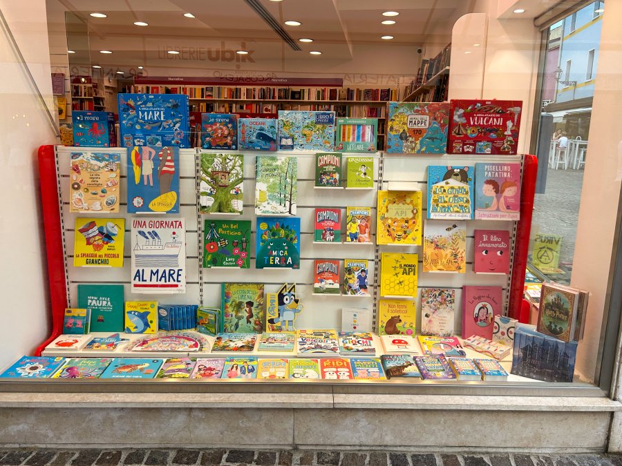 Galleria immagini Ubik