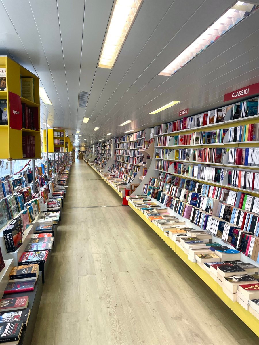 Galleria immagini Ubik