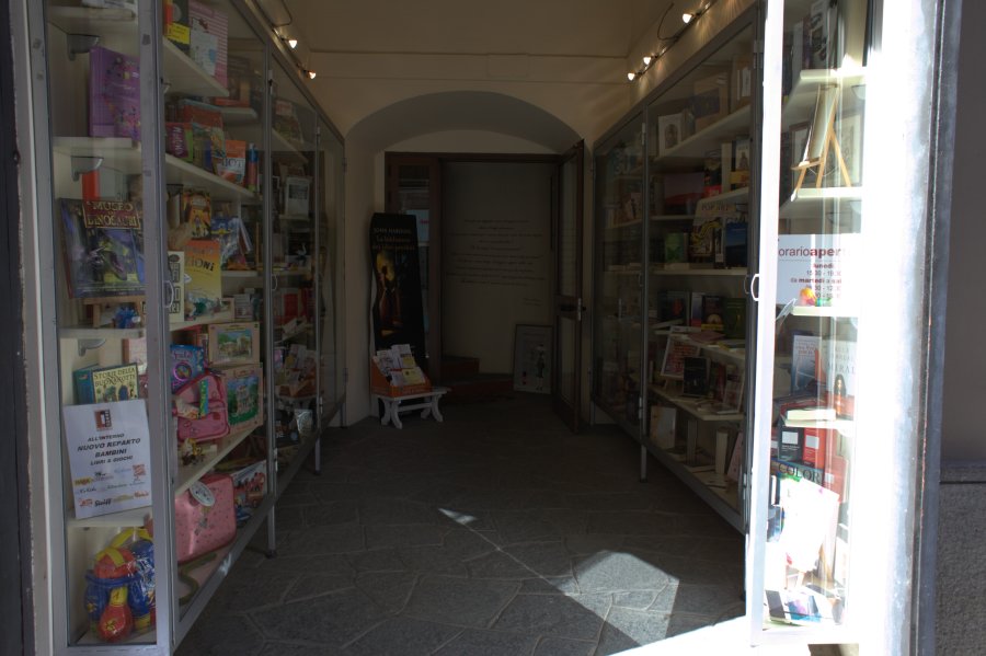 Galleria immagini Ubik