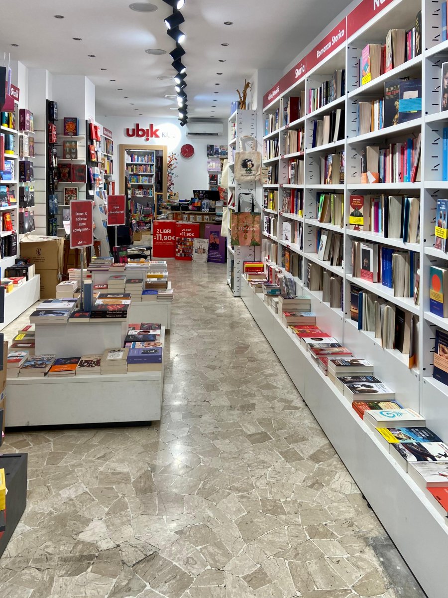 Galleria immagini Ubik