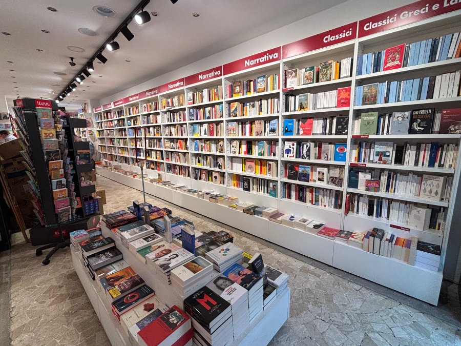 Galleria immagini Ubik