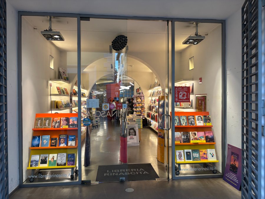 Galleria immagini Ubik