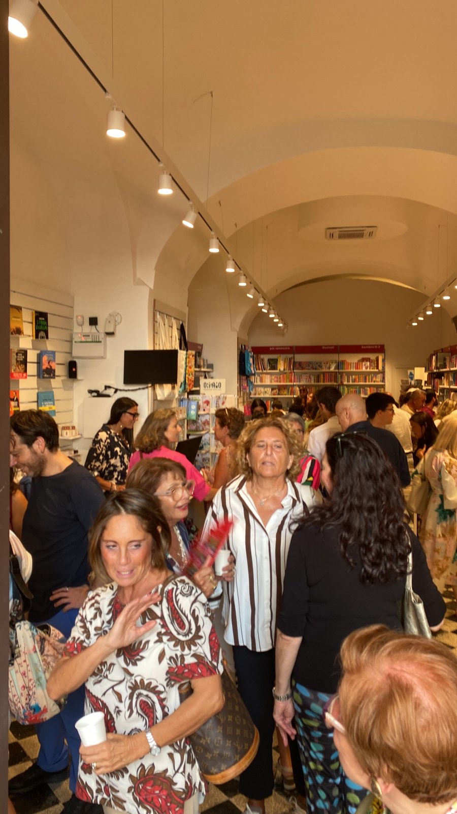 Galleria immagini Ubik