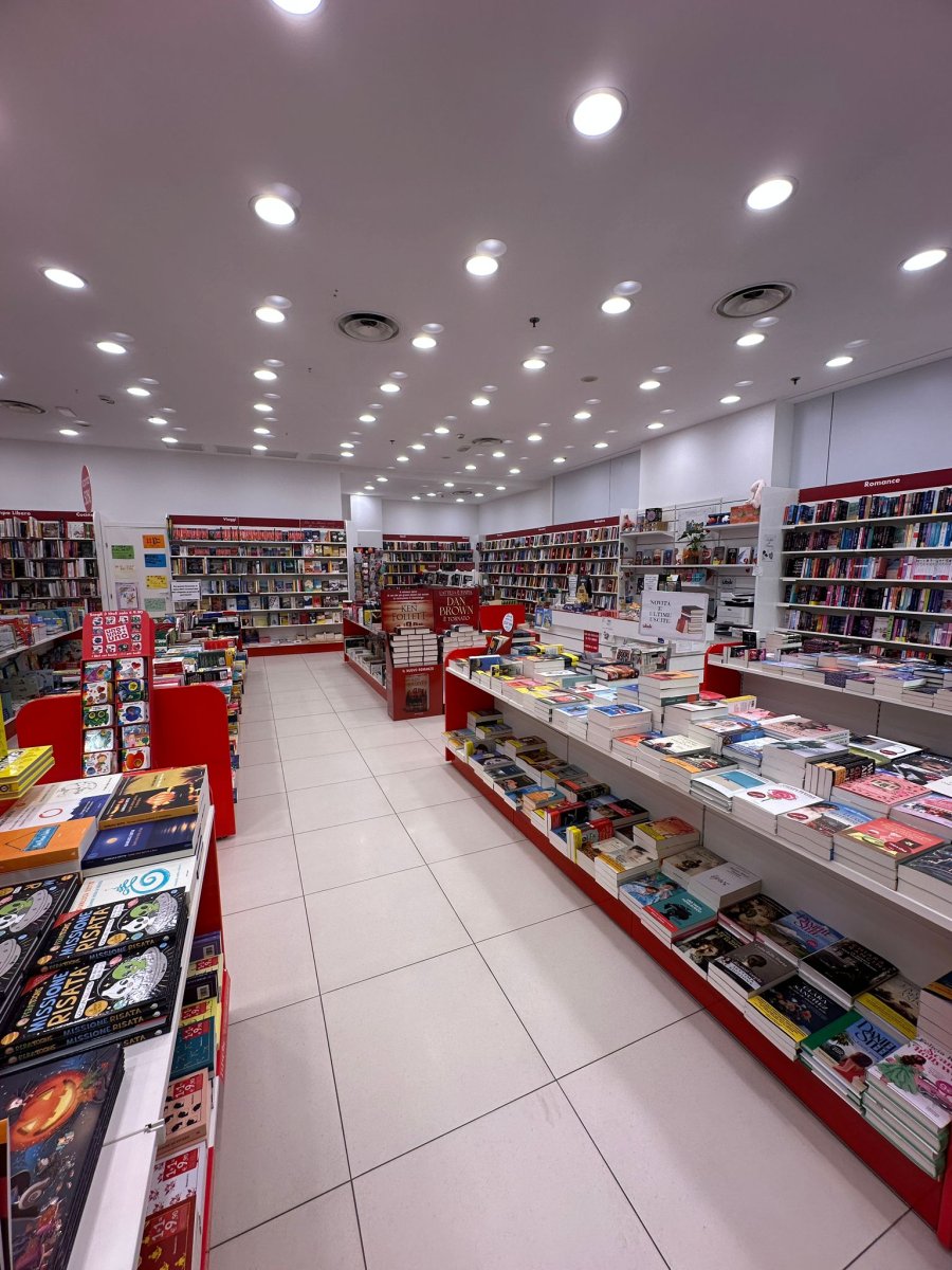 Galleria immagini Ubik