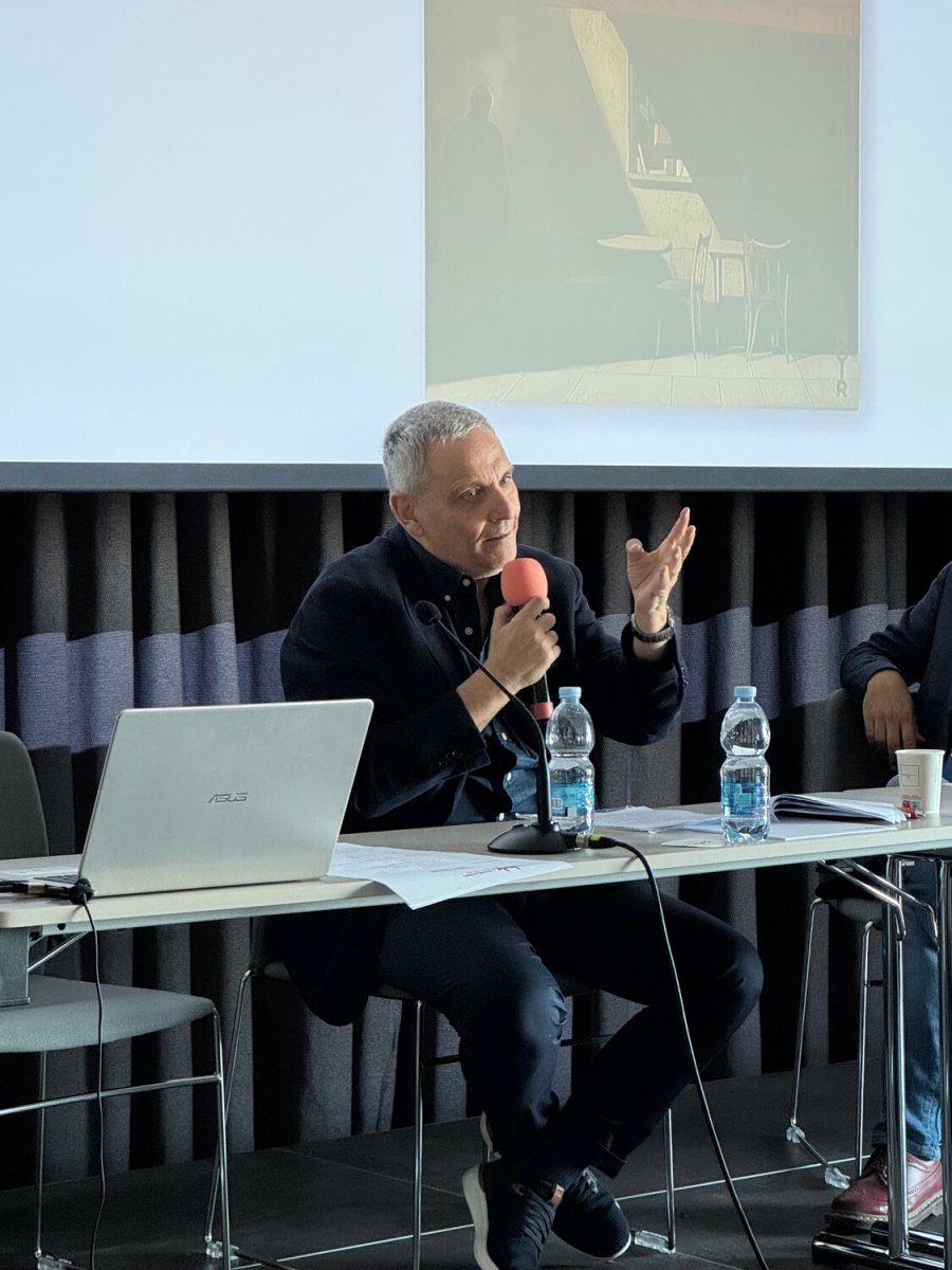 Maurizio De Giovanni alla convention Ubik