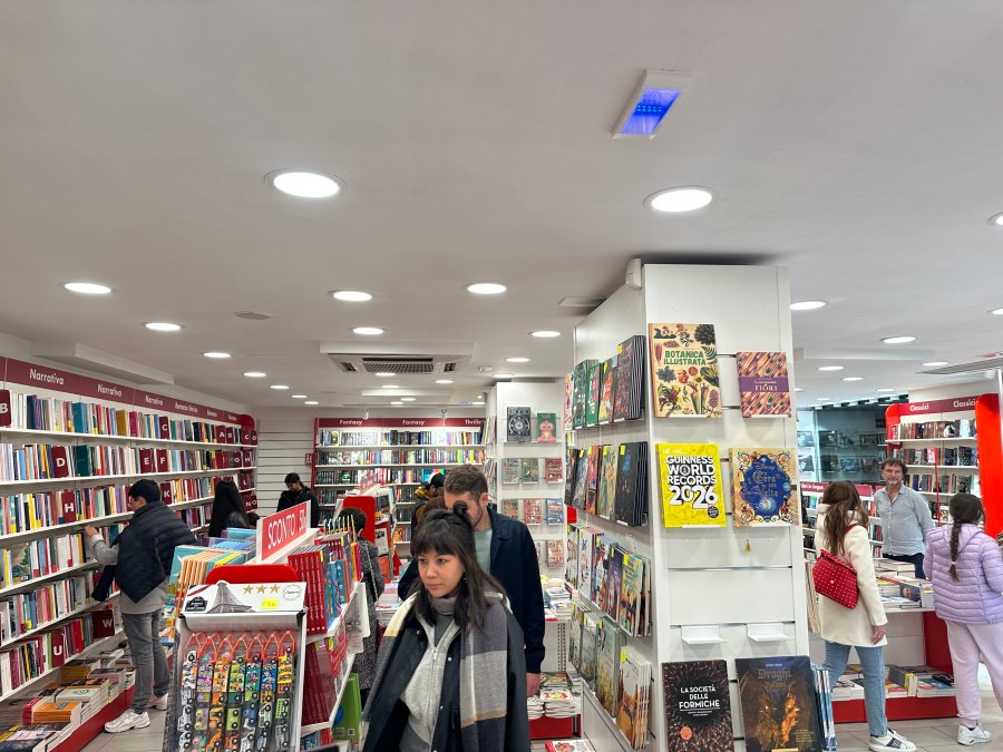 Galleria immagini Ubik