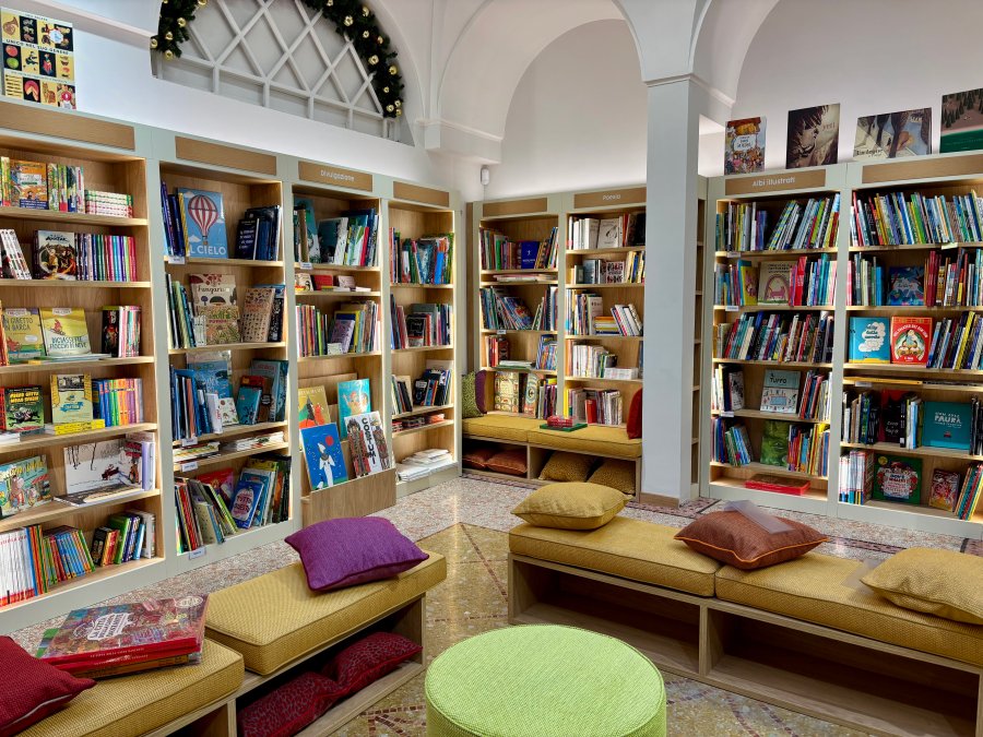 Galleria immagini Ubik