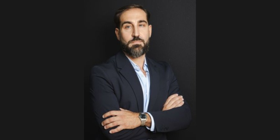 Piergiorgio Pulixi intervistato dai librai Ubik