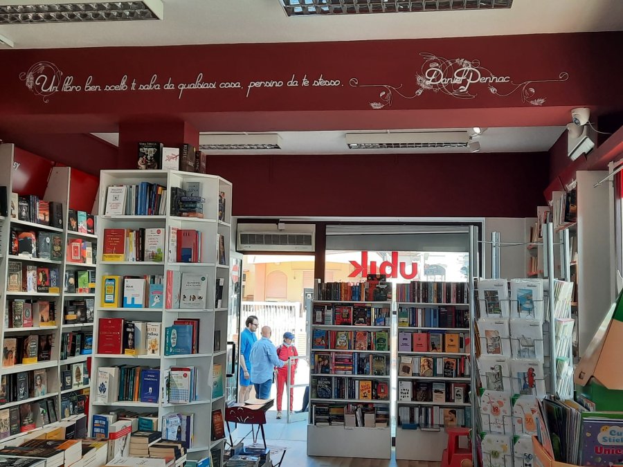 Galleria immagini Ubik