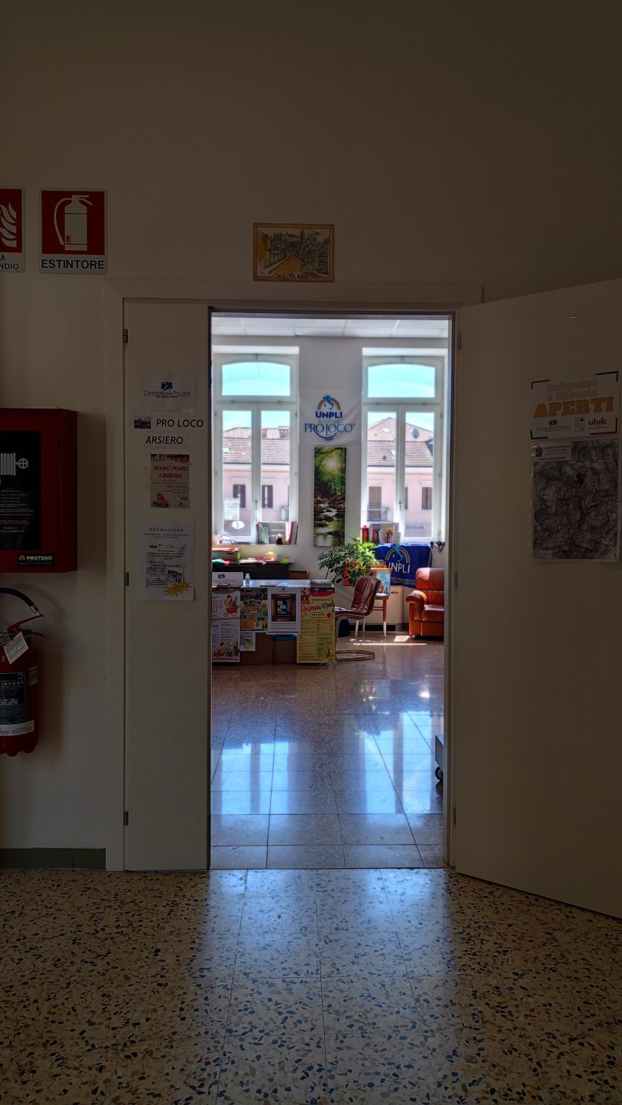 Galleria immagini Ubik