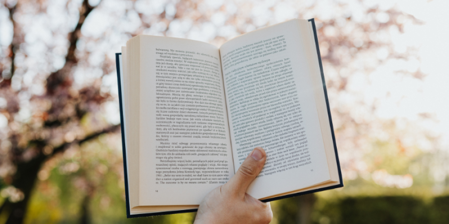 Libri da leggere ad agosto se resti in città