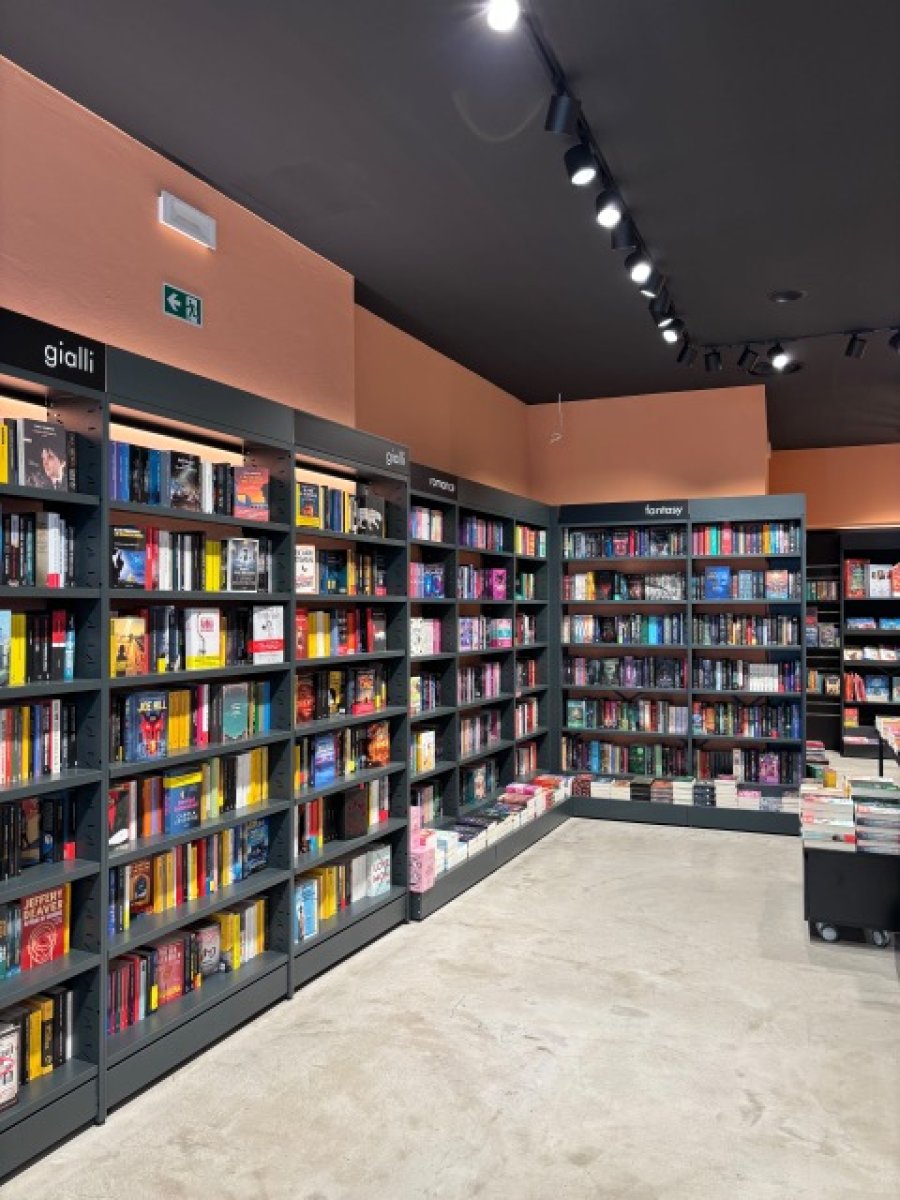 Galleria immagini Ubik