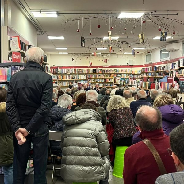 Galleria immagini Ubik