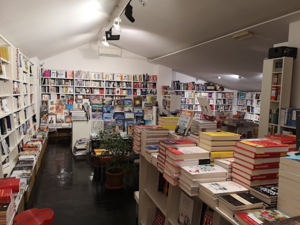 Galleria immagini Ubik