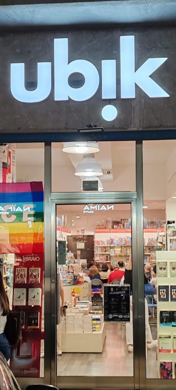 Copertina Ubik Caltanissetta