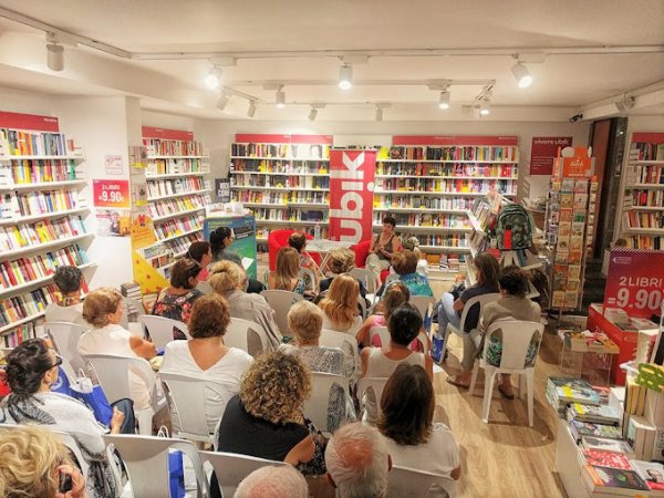 Galleria immagini Ubik