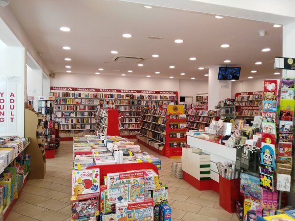 Galleria immagini Ubik