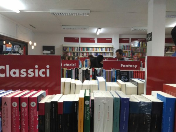 Galleria immagini Ubik