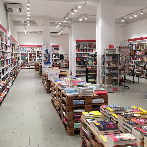 Galleria immagini Ubik