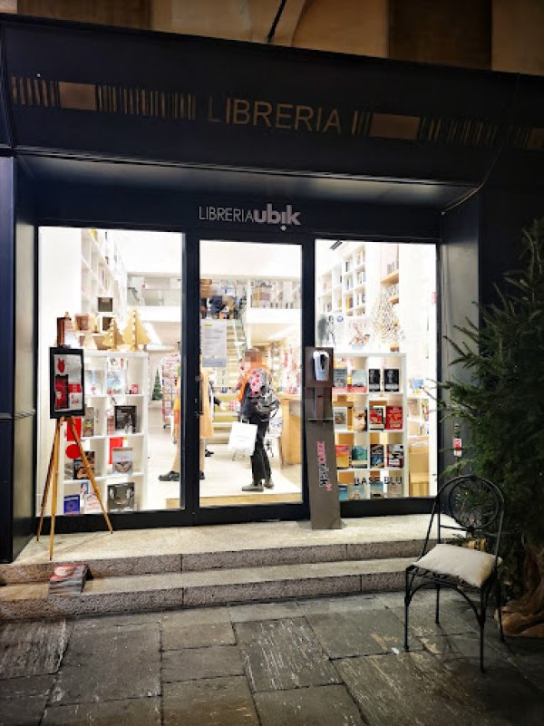 Copertina Ubik Varese