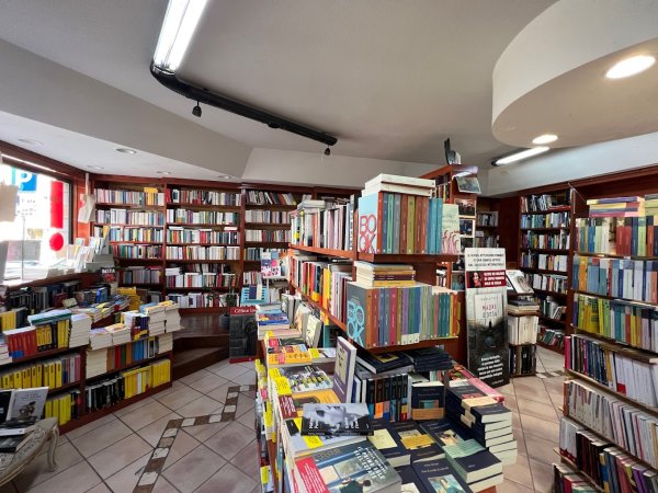 Galleria immagini Ubik