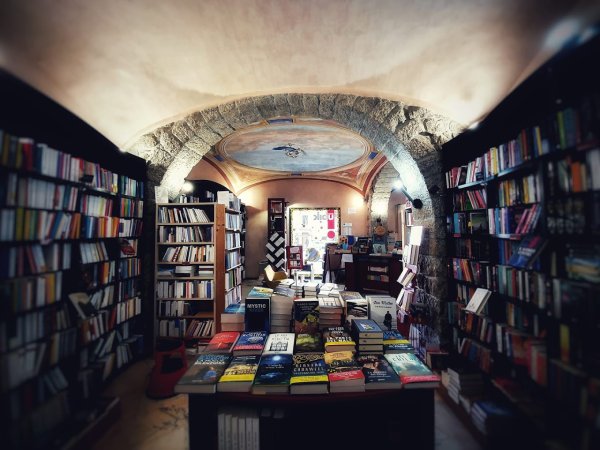 Galleria immagini Ubik