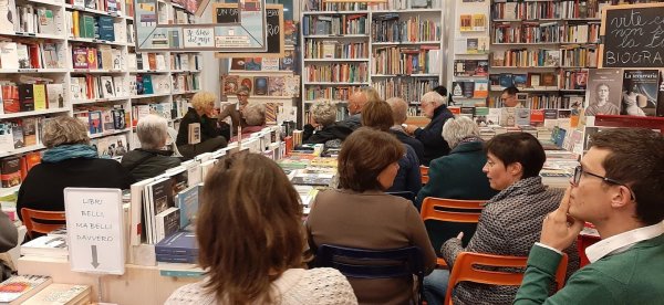 Galleria immagini Ubik