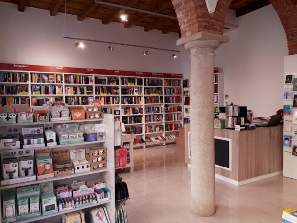 Galleria immagini Ubik