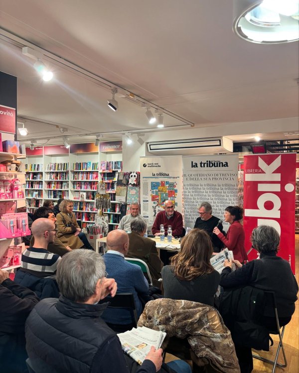 Galleria immagini Ubik