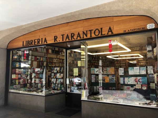 Copertina Ubik Tarantola Udine