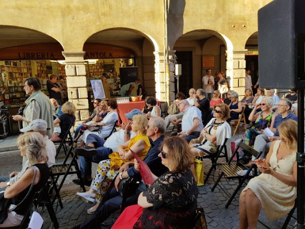 Galleria immagini Ubik