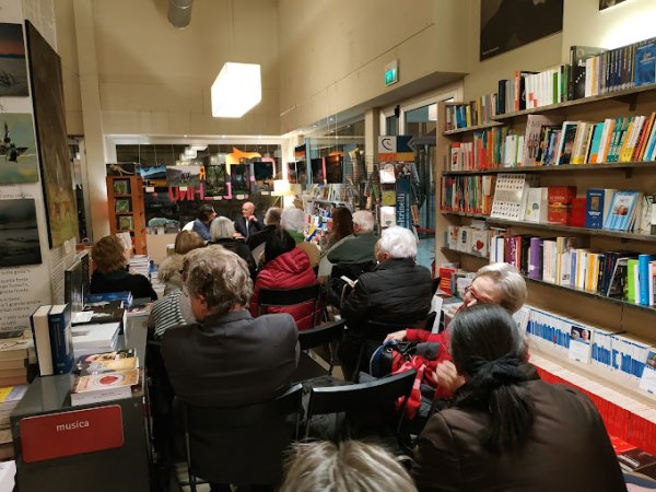 Galleria immagini Ubik