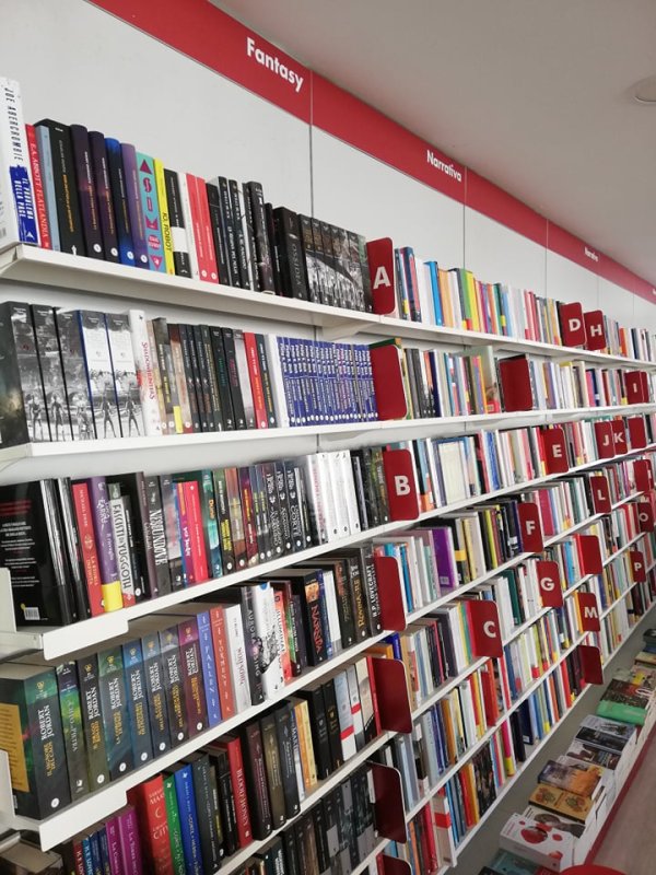 Galleria immagini Ubik