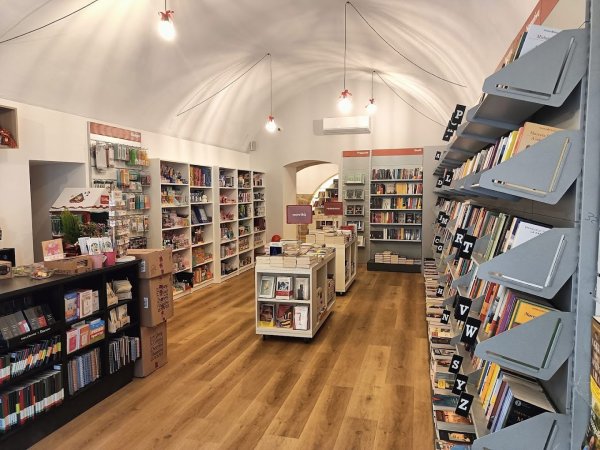 Galleria immagini Ubik