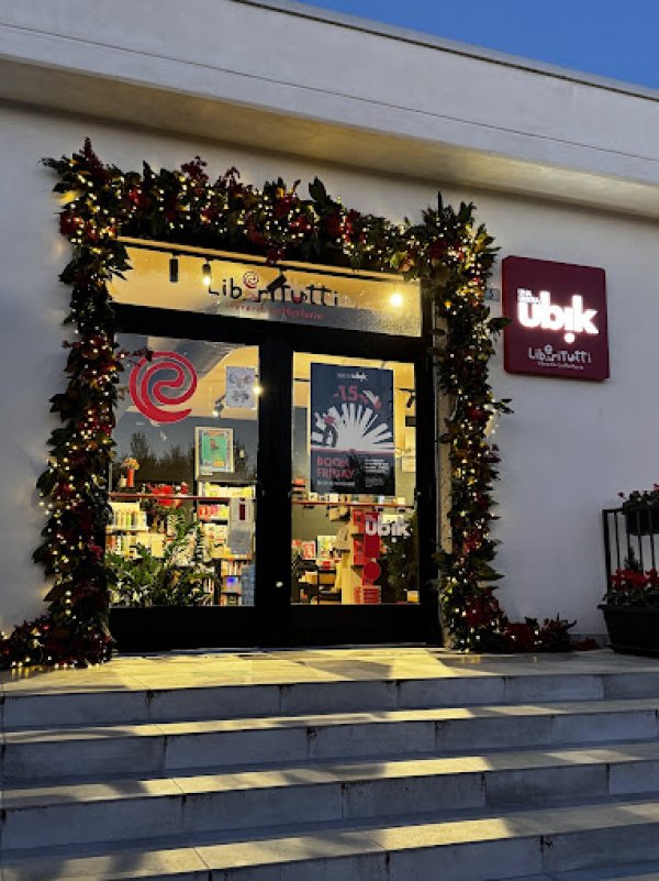 Galleria immagini Ubik