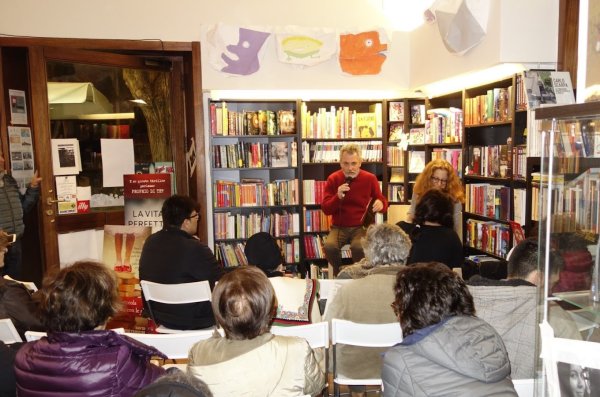 Galleria immagini Ubik