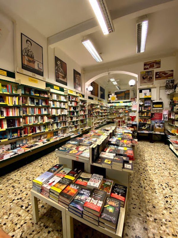 Galleria immagini Ubik