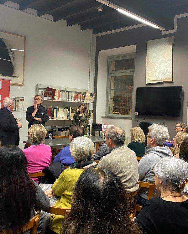 Galleria immagini Ubik