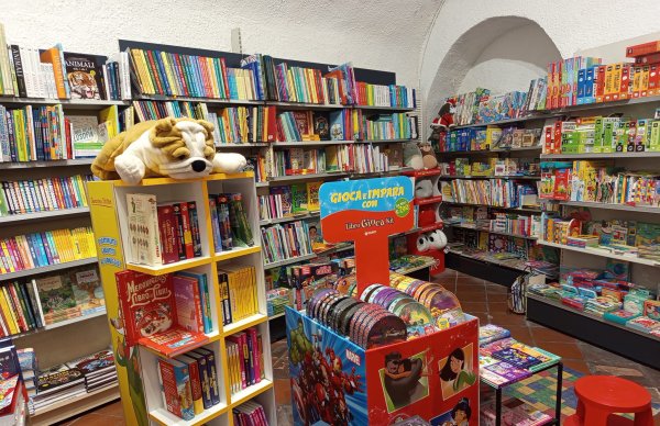 Galleria immagini Ubik