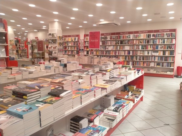 Copertina Ubik Madonna di Campiglio