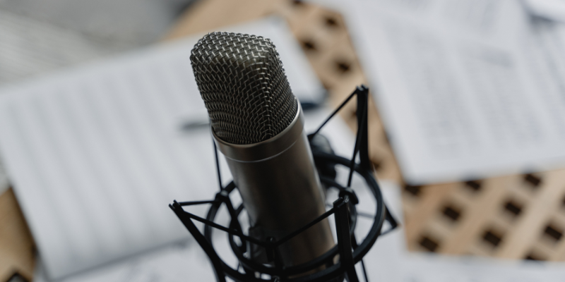 Chi ascolta podcast legge più libri Chi ascolta podcast legge più libri